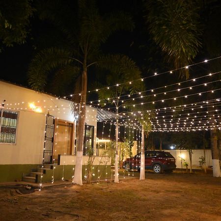 The Q3 Inn Guwahati Exteriör bild