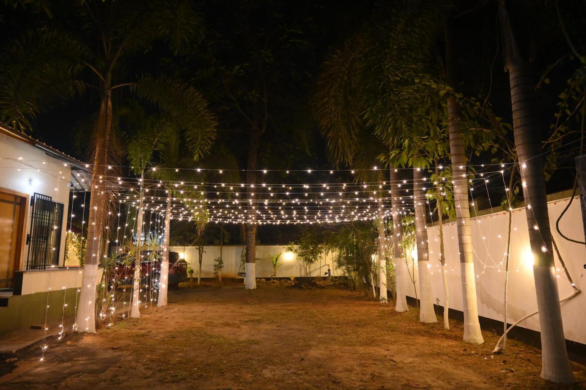 The Q3 Inn Guwahati Exteriör bild